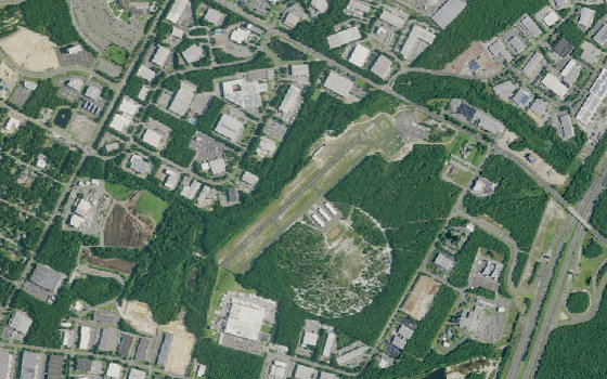 Overhead aerial view of Lakewood Airport.
